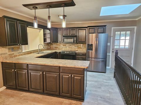 Tiny photo for 9769 Stuyvesant Street, Benton, IL 62812 (MLS # 12603754)