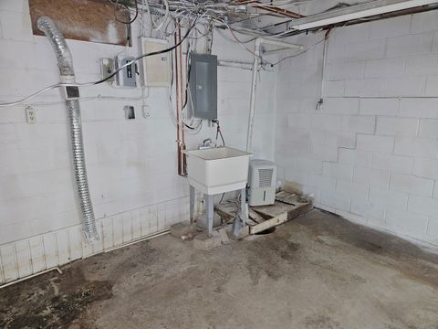 Tiny photo for 9769 Stuyvesant Street, Benton, IL 62812 (MLS # 12603754)