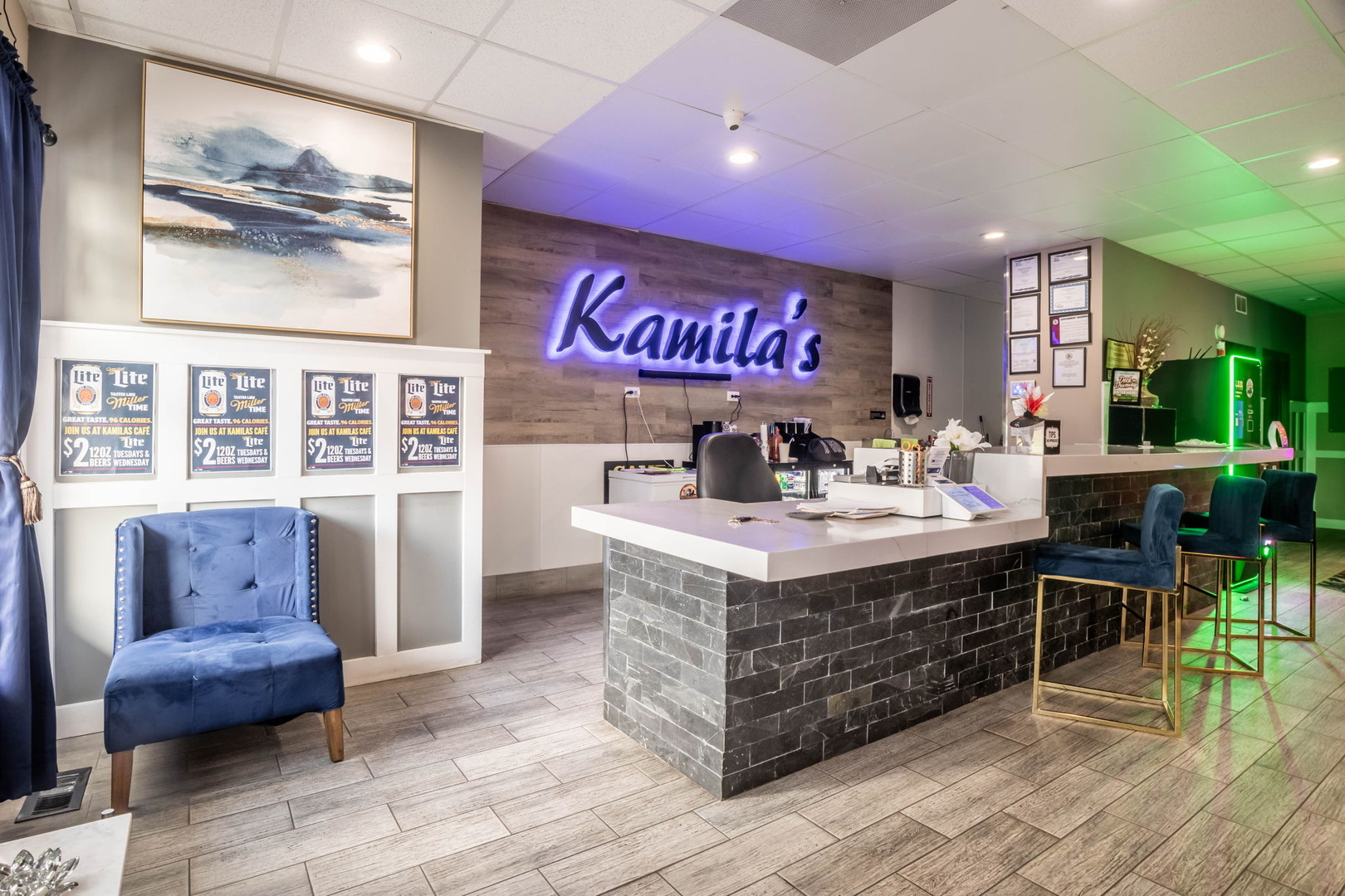 1305-85 N La Fox Street