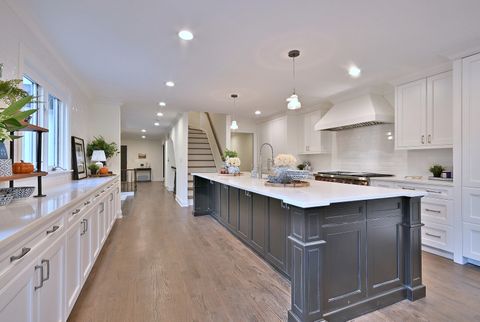 Tiny photo for 13 Woodgate Drive, Burr Ridge, IL 60527 (MLS # 12505527)