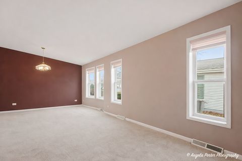 Tiny photo for 4 Hialeah Court, Grayslake, IL 60030 (MLS # 12649228)