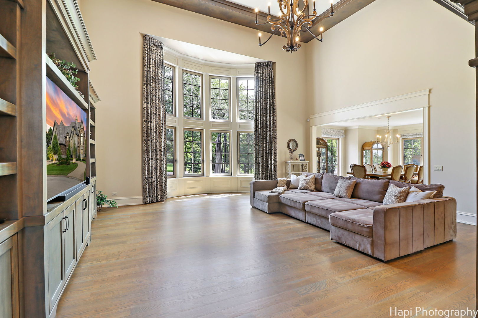 18 Enclave Court