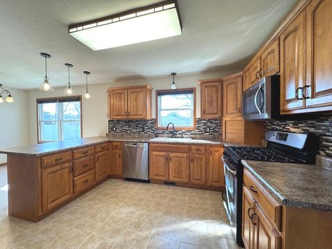 Tiny photo for 366 Centerpoint Drive S, Bourbonnais, IL 60914 (MLS # 12581224)