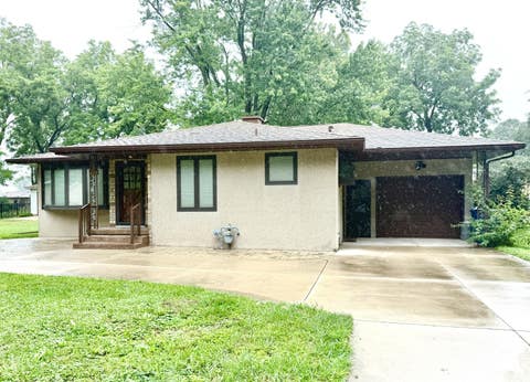 Photo of 205 Oak Street, Spring Valley, IL 61362 (MLS # 12722646)