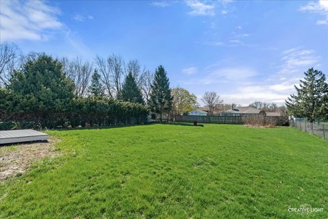 Tiny photo for 1654 Hilda Drive, Lake Holiday, IL 60548 (MLS # 12615520)