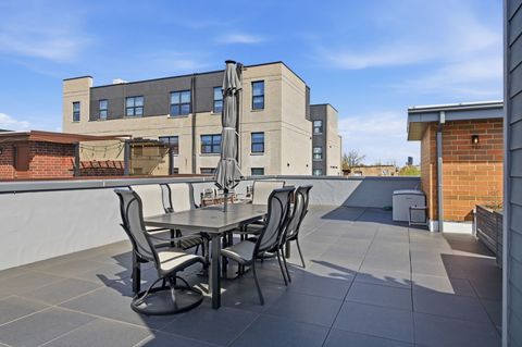 Tiny photo for 1418 W Fillmore Street #3W, Chicago, IL 60607 (MLS # 12624502)