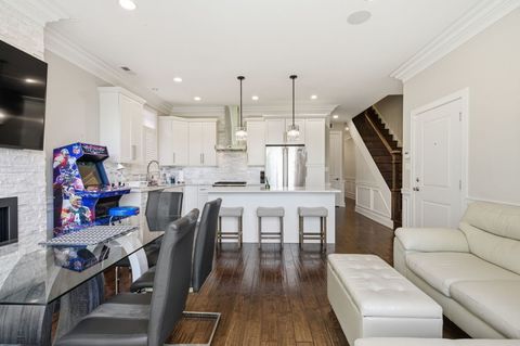 Tiny photo for 1418 W Fillmore Street #3W, Chicago, IL 60607 (MLS # 12624502)
