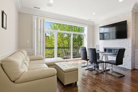 Tiny photo for 1418 W Fillmore Street #3W, Chicago, IL 60607 (MLS # 12624502)