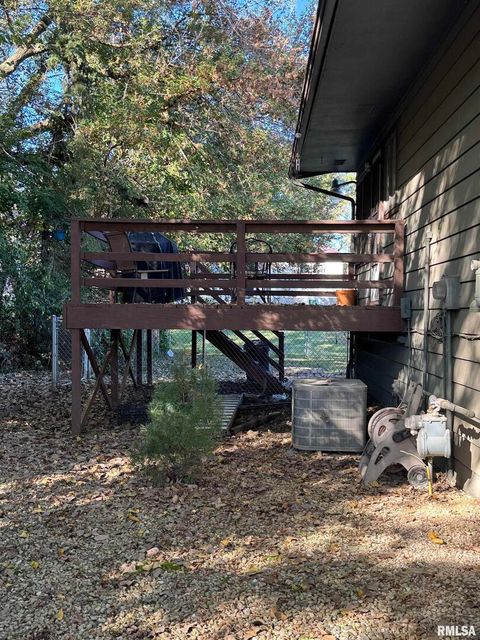 Tiny photo for 2340 LAFAYETTE Terrace, Clinton, IA 52732 (MLS # QC4267816)