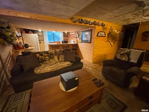 Tiny photo for 2340 LAFAYETTE Terrace, Clinton, IA 52732 (MLS # QC4267816)