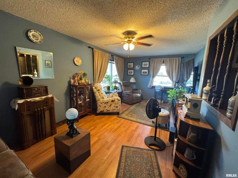 Tiny photo for 2340 LAFAYETTE Terrace, Clinton, IA 52732 (MLS # QC4267816)