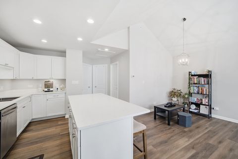 Tiny photo for 7214 Farmstead Lane, Hanover Park, IL 60133 (MLS # 12539095)