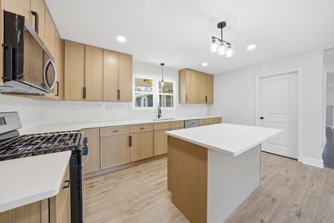 Tiny photo for 1271 Edmonds Avenue, New Lenox, IL 60451 (MLS # 12605047)