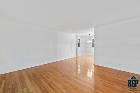 Tiny photo for 9013 W 91st Place, Hickory Hills, IL 60457 (MLS # 12438925)