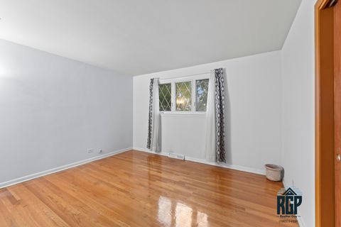 Tiny photo for 9013 W 91st Place, Hickory Hills, IL 60457 (MLS # 12438925)