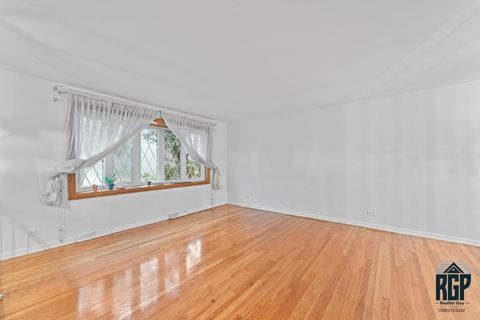 Tiny photo for 9013 W 91st Place, Hickory Hills, IL 60457 (MLS # 12438925)