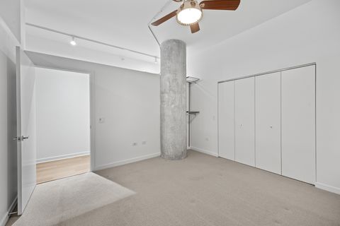 Tiny photo for 860 W BLACKHAWK Street #406, Chicago, IL 60642 (MLS # 12620711)