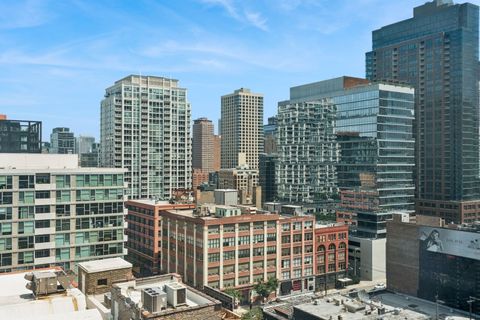 Tiny photo for 303 W OHIO Street #1407, Chicago, IL 60654 (MLS # 12513188)