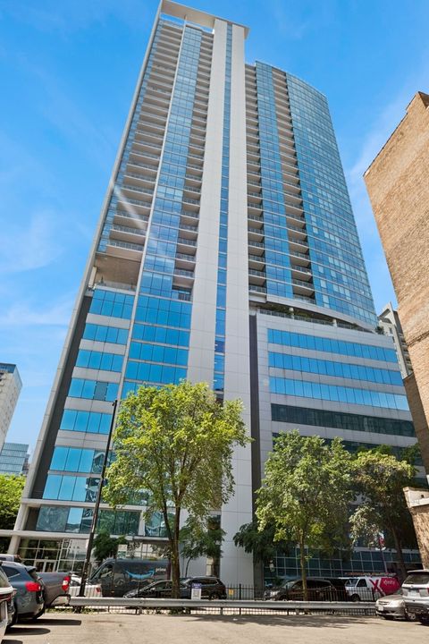 Photo of 303 W OHIO Street #1407, Chicago, IL 60654 (MLS # 12513188)