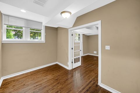 Tiny photo for 5656 S Dorchester Avenue #B, Chicago, IL 60637 (MLS # 12449791)
