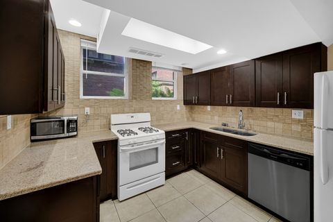 Tiny photo for 5656 S Dorchester Avenue #B, Chicago, IL 60637 (MLS # 12449791)
