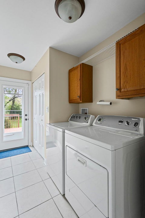 Tiny photo for 29 Springlake Avenue, Hinsdale, IL 60521 (MLS # 12653783)