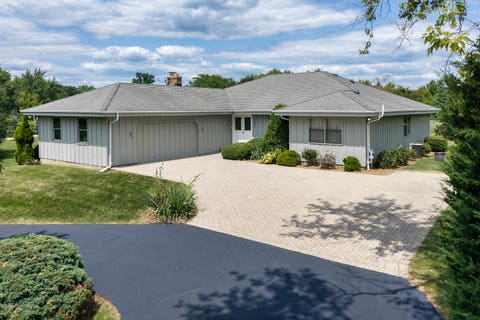 Photo of 195 Clover Hill Lane, North Barrington, IL 60010 (MLS # 12723697)