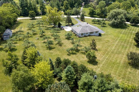 Tiny photo for 195 Clover Hill Lane, North Barrington, IL 60010 (MLS # 12723697)