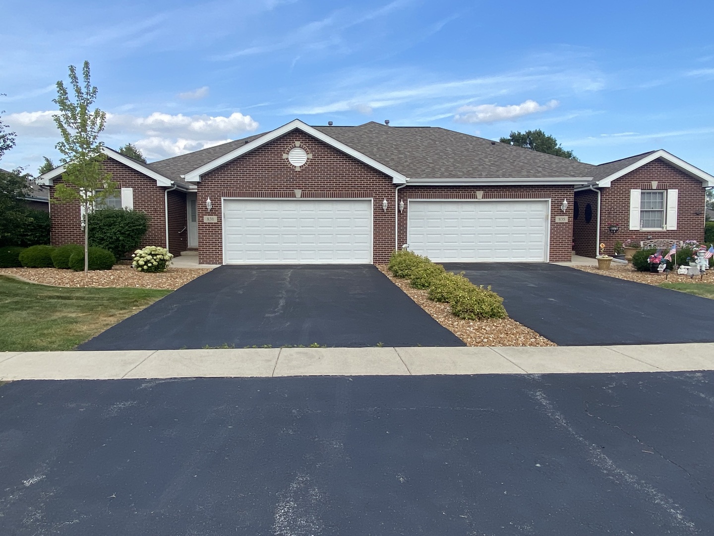 831 Oriole Drive
