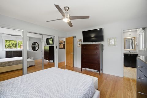 Tiny photo for 12 Turnbull Woods Court, Highland Park, IL 60035 (MLS # 12649302)