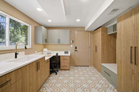 Tiny photo for 12 Turnbull Woods Court, Highland Park, IL 60035 (MLS # 12649302)