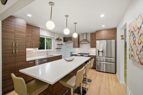 Tiny photo for 12 Turnbull Woods Court, Highland Park, IL 60035 (MLS # 12649302)