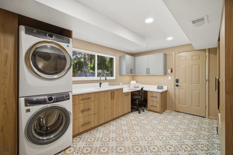 Tiny photo for 12 Turnbull Woods Court, Highland Park, IL 60035 (MLS # 12649302)