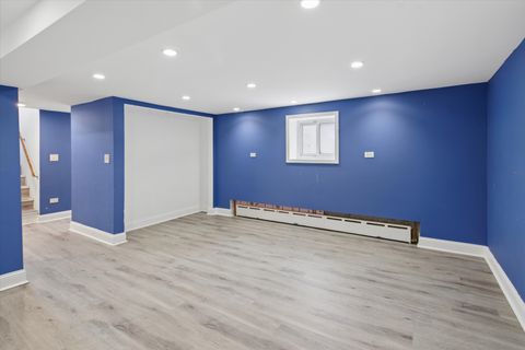 Tiny photo for 5836 N Manton Avenue, Chicago, IL 60646 (MLS # 12634205)