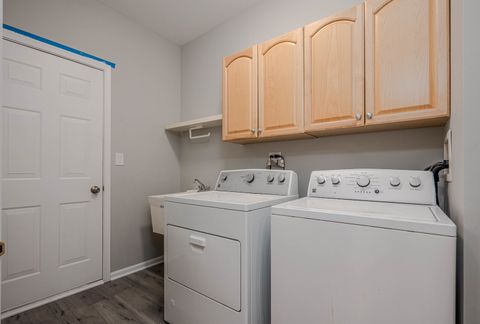 Tiny photo for 134 Woodview Court #134, Glen Ellyn, IL 60137 (MLS # 12571864)