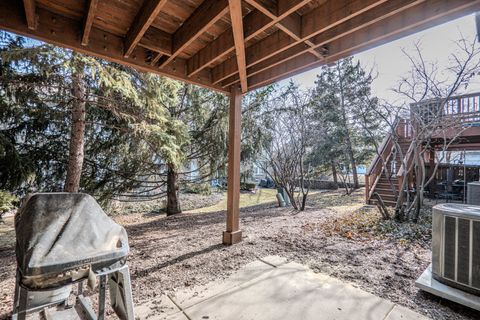 Tiny photo for 134 Woodview Court #134, Glen Ellyn, IL 60137 (MLS # 12571864)