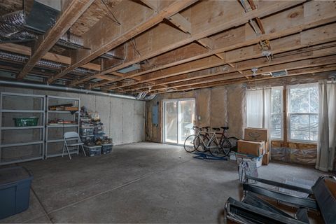 Tiny photo for 134 Woodview Court #134, Glen Ellyn, IL 60137 (MLS # 12571864)