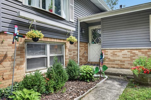 Tiny photo for 306 Apache Trail, Lake In The Hills, IL 60156 (MLS # 12719942)