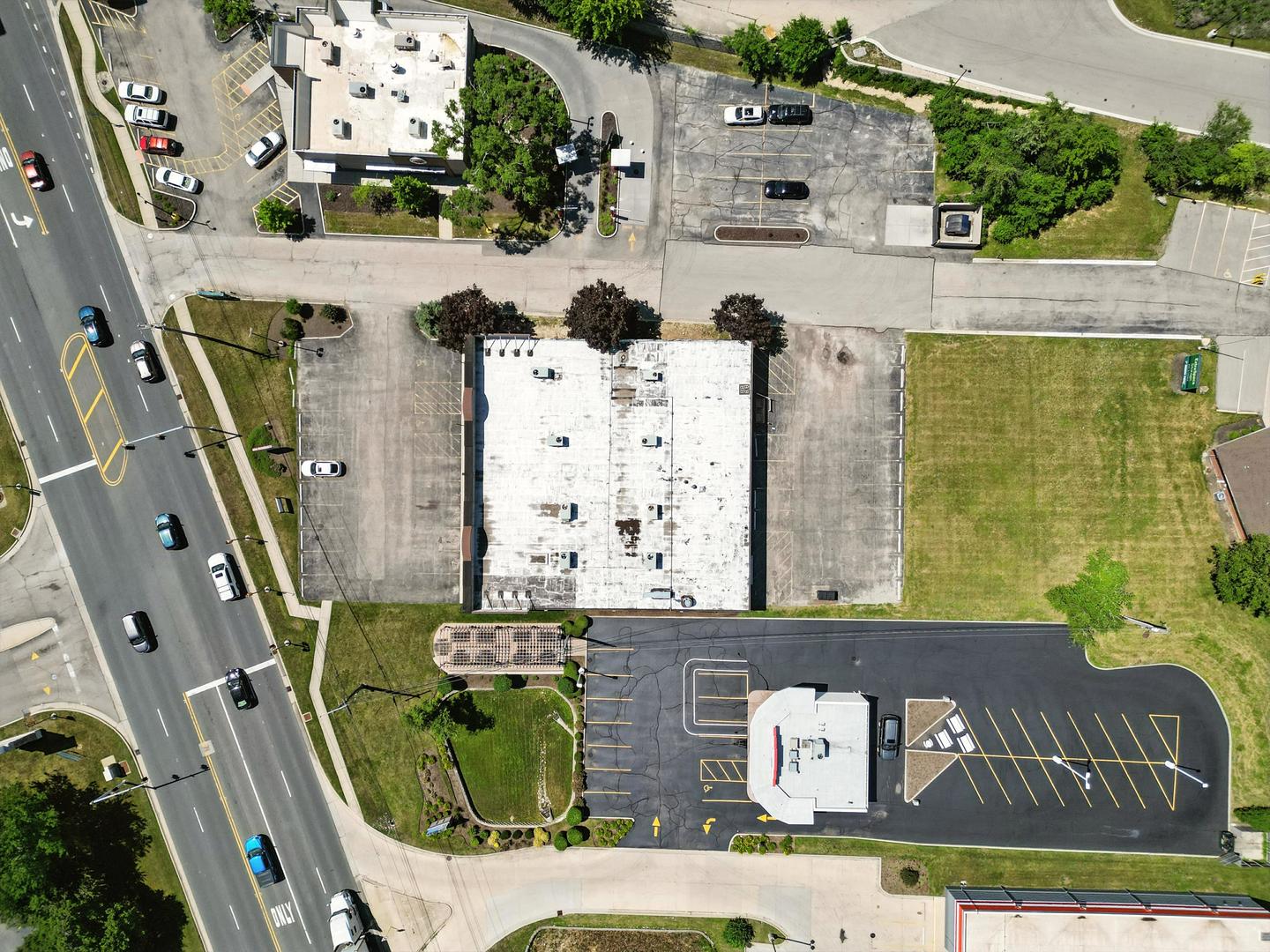 1500 S Lake Street