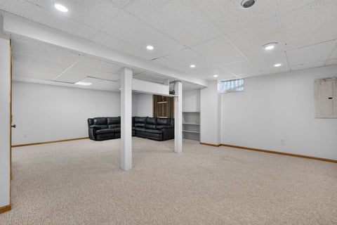Tiny photo for 4816 Norfolk Place, Bettendorf, IA 52722 (MLS # 12787973)