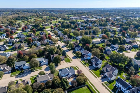 Tiny photo for 4816 Norfolk Place, Bettendorf, IA 52722 (MLS # 12787973)