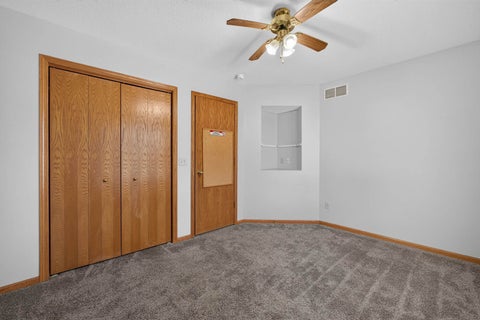 Tiny photo for 4816 Norfolk Place, Bettendorf, IA 52722 (MLS # 12787973)