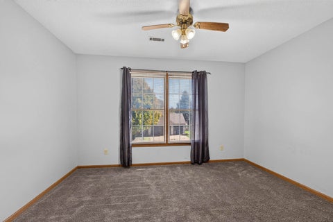 Tiny photo for 4816 Norfolk Place, Bettendorf, IA 52722 (MLS # 12787973)