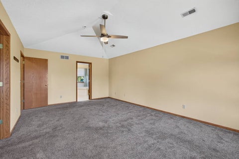 Tiny photo for 4816 Norfolk Place, Bettendorf, IA 52722 (MLS # 12787973)