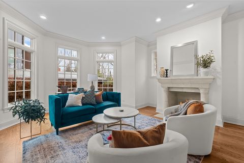 Tiny photo for 338 E Witchwood Lane, Lake Bluff, IL 60044 (MLS # 12610243)