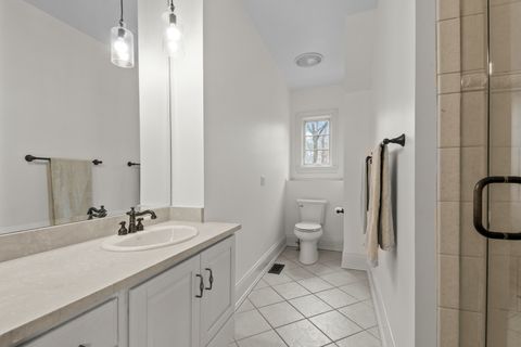 Tiny photo for 338 E Witchwood Lane, Lake Bluff, IL 60044 (MLS # 12610243)