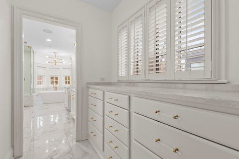 Tiny photo for 338 E Witchwood Lane, Lake Bluff, IL 60044 (MLS # 12610243)