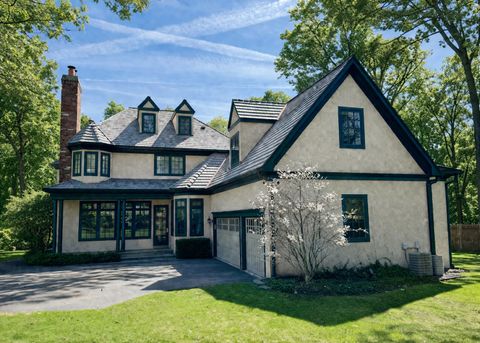 Tiny photo for 338 E Witchwood Lane, Lake Bluff, IL 60044 (MLS # 12610243)