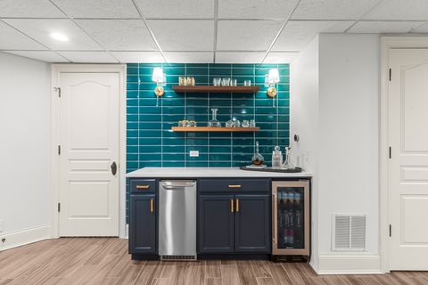 Tiny photo for 338 E Witchwood Lane, Lake Bluff, IL 60044 (MLS # 12610243)