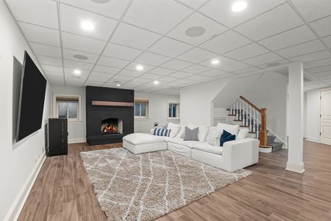 Tiny photo for 338 E Witchwood Lane, Lake Bluff, IL 60044 (MLS # 12610243)